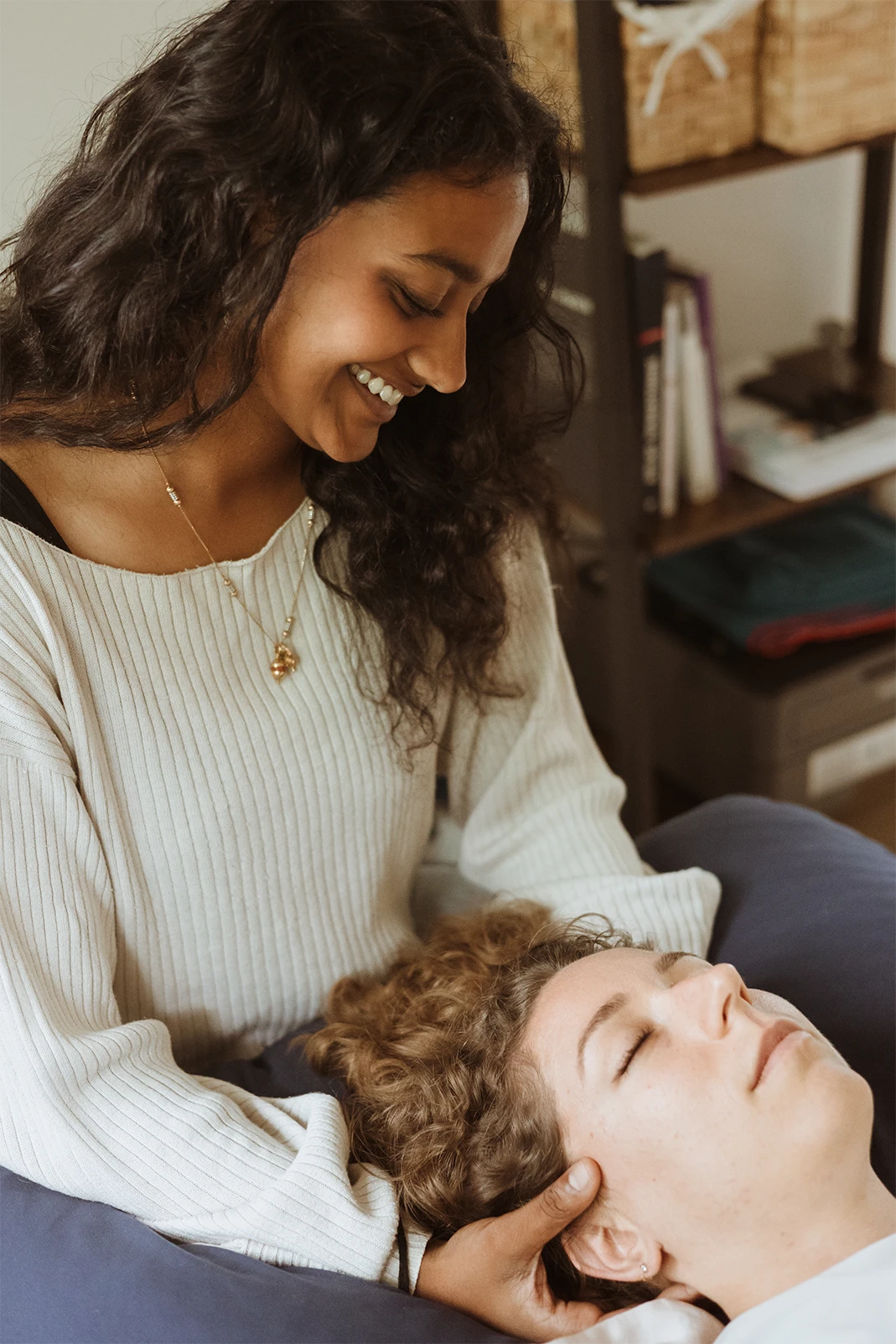 alexia treating a patient